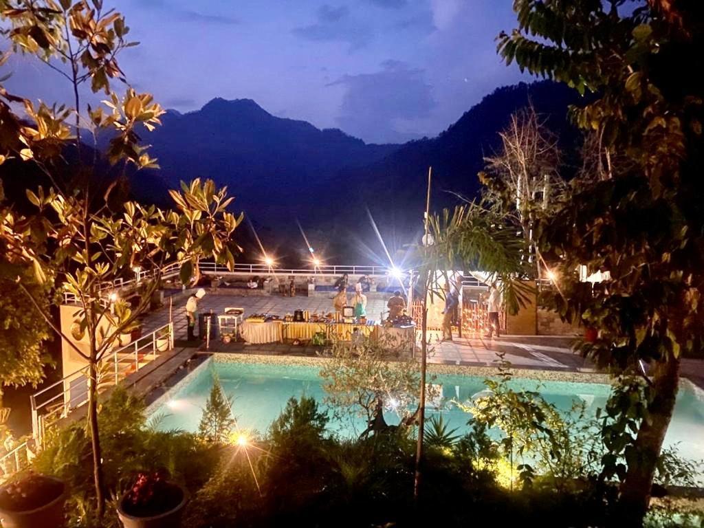 Veda5 Ayurveda & Yoga Retreat Hotel Rishīkesh Eksteriør billede